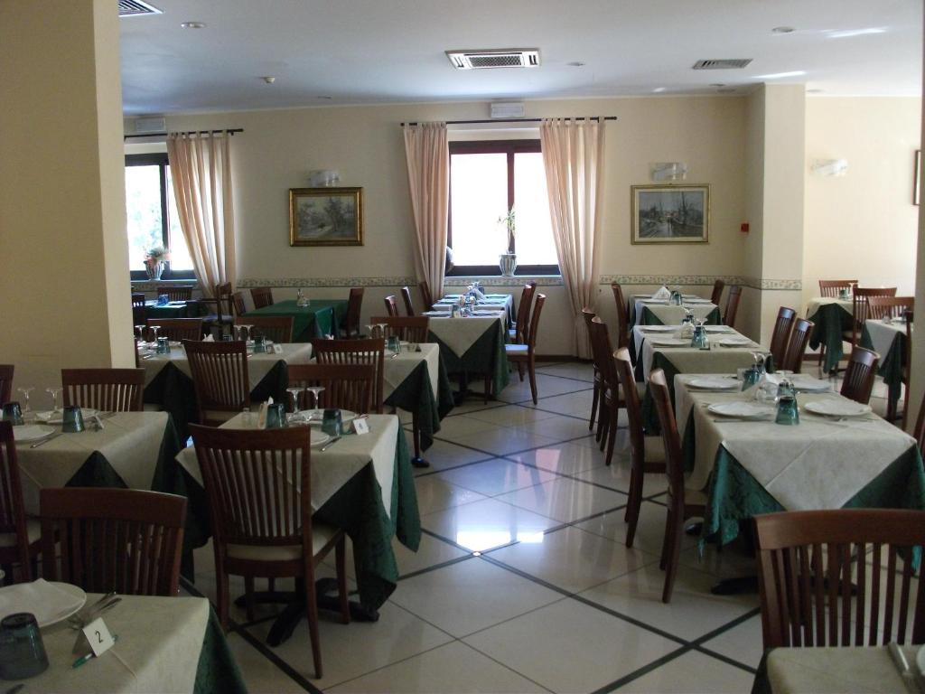 Hotel Villa Ombrosa Marina di Pietrasanta Exterior photo