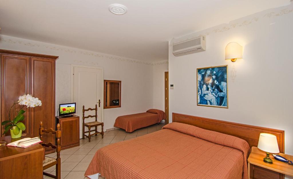 Hotel Villa Ombrosa Marina di Pietrasanta Room photo