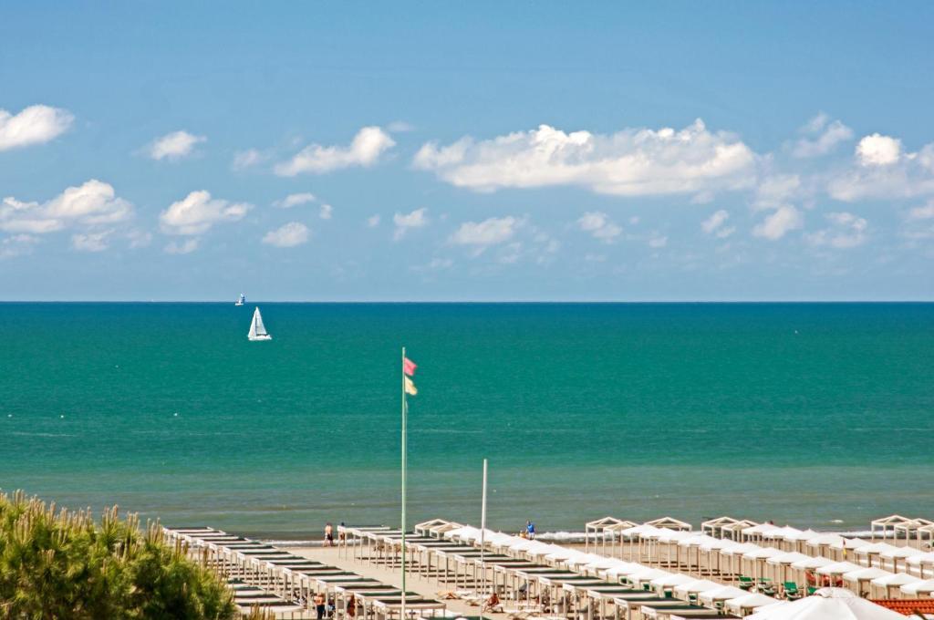 Hotel Villa Ombrosa Marina di Pietrasanta Exterior photo